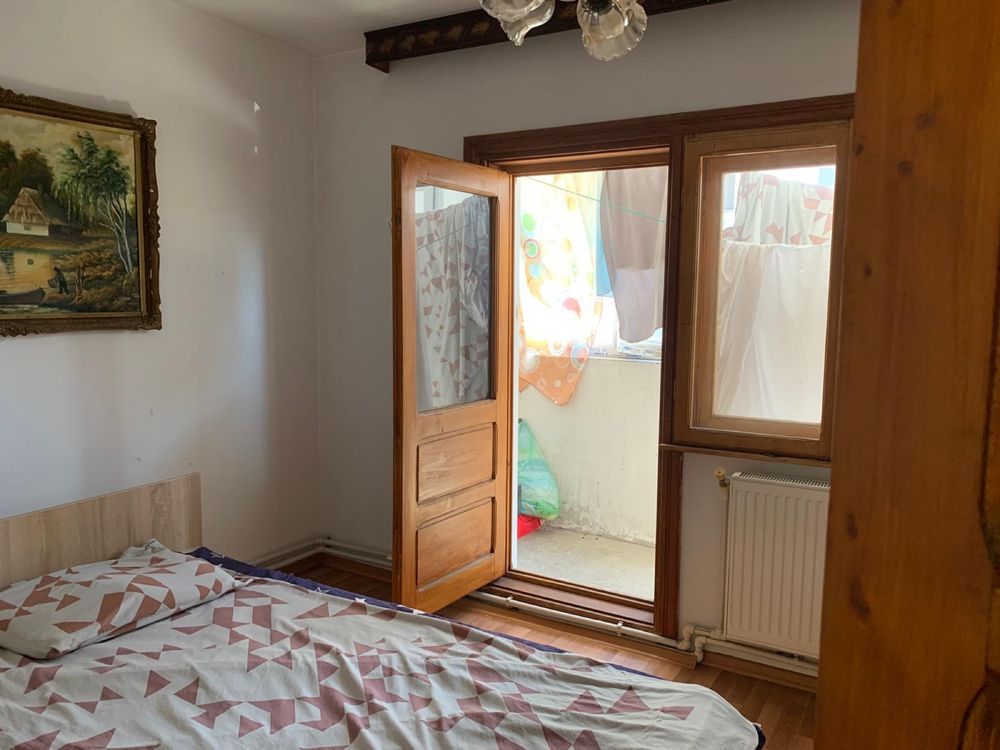 Apartament 4 Camere, Calarasi, str. Belsugului nr 2. Zona Orizont.