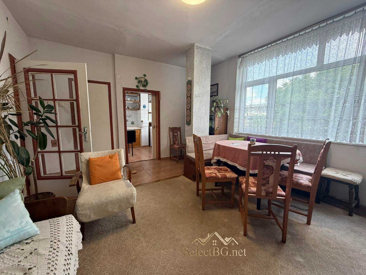 Продава се Тристаен апартамент в Павликени - 74 кв.м за 879 €/кв.м - Снимка #1