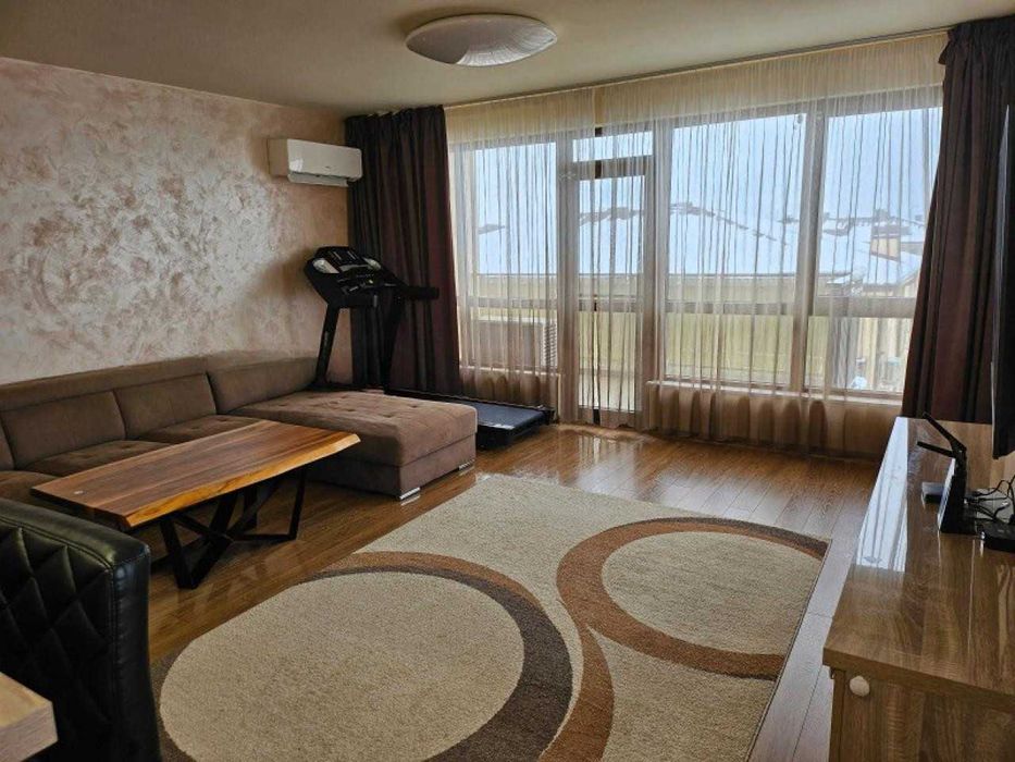Продава се Тристаен апартамент в Пловдив, Остромила - 126 кв.м за 1556 €/кв.м - Снимка #2