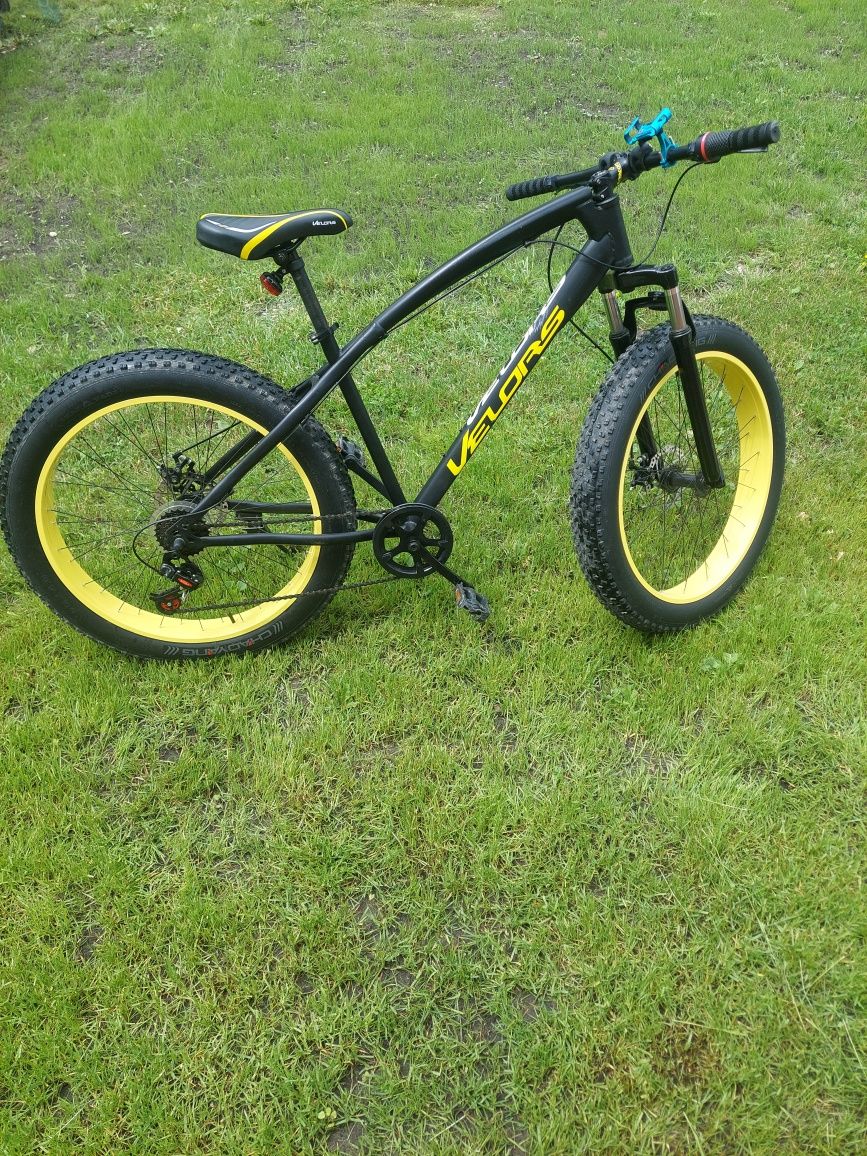 Vând bicicleta Velors