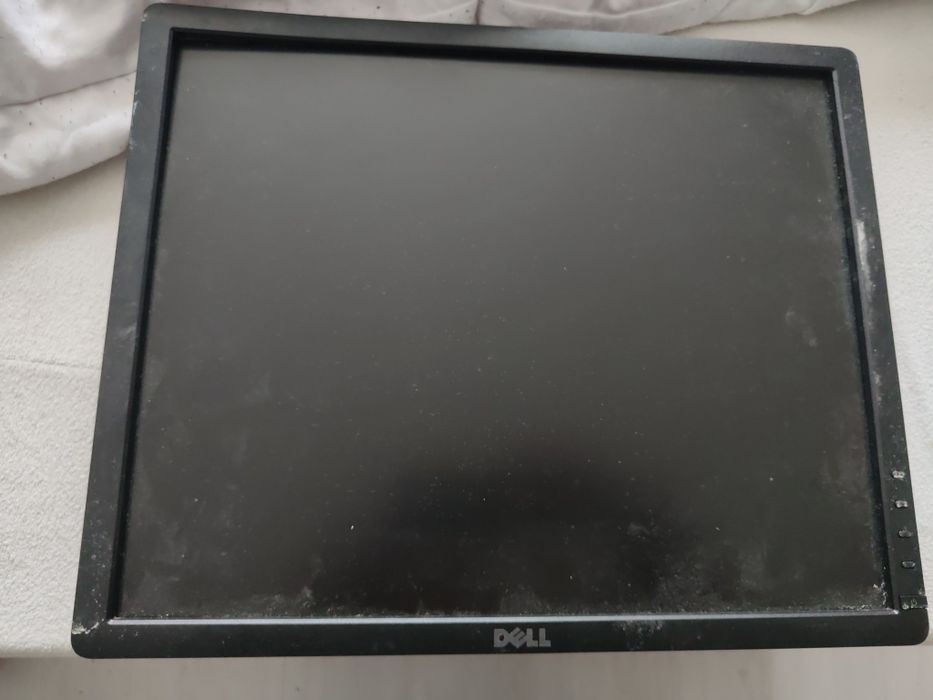 Vând Monitor Dell