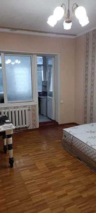 Квартира с мебелью на кушбеги 40 м2