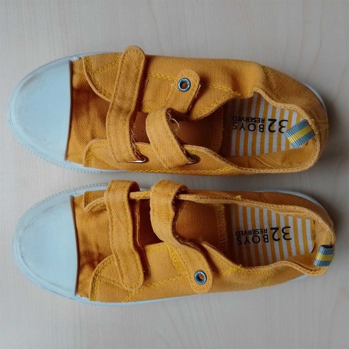 Детски кецов с номера 32 и 34