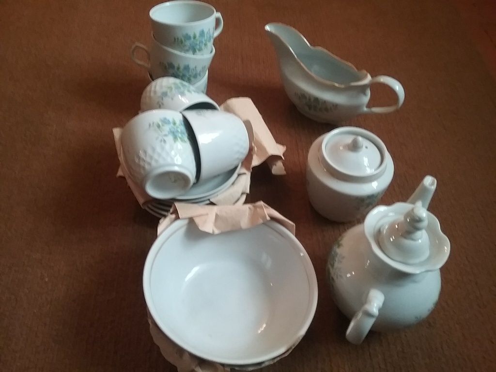 Продам чайный сервиз