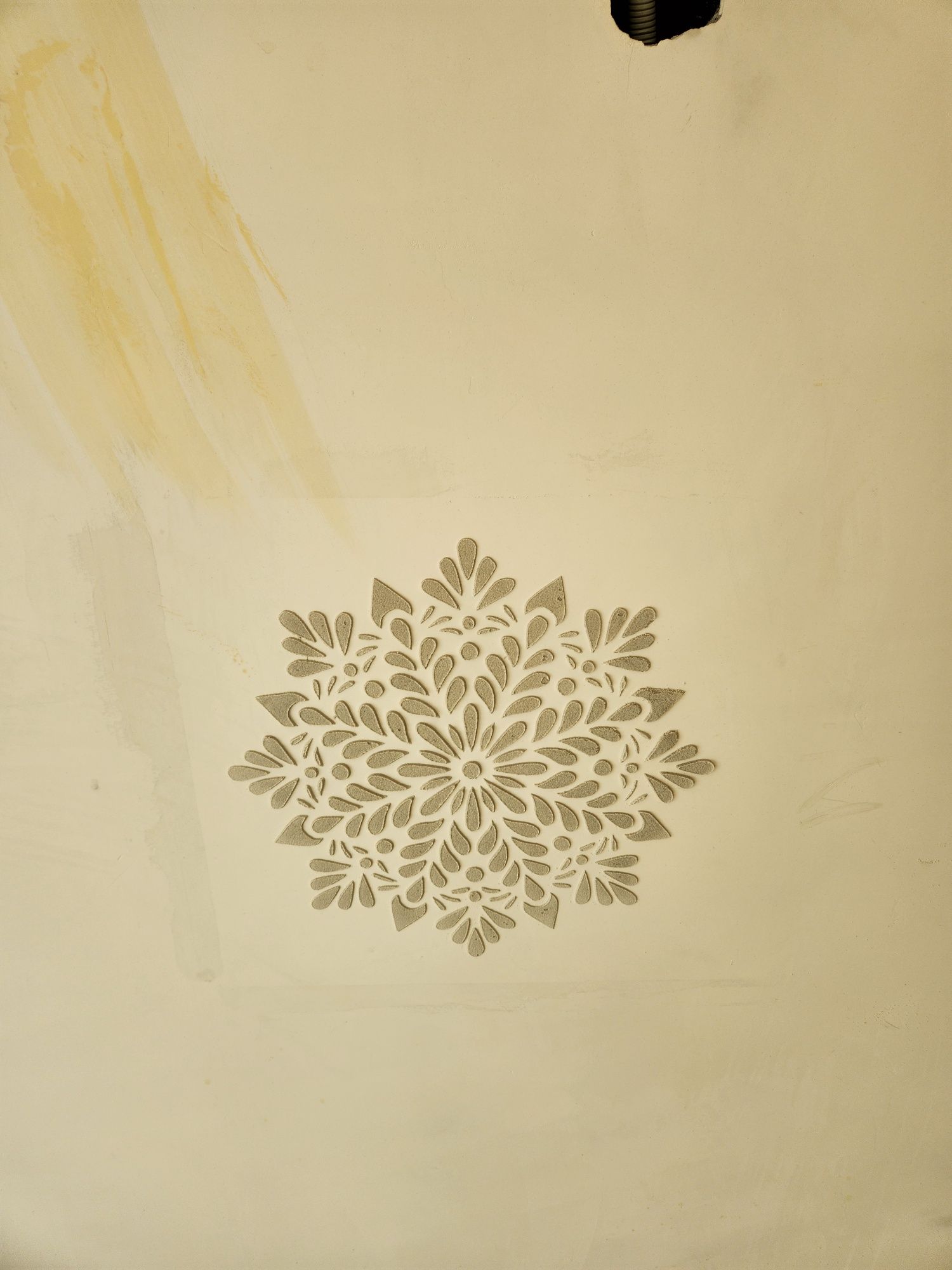 Finisaje și amenajări interioare, gresie ,rigips, vopsele decorative