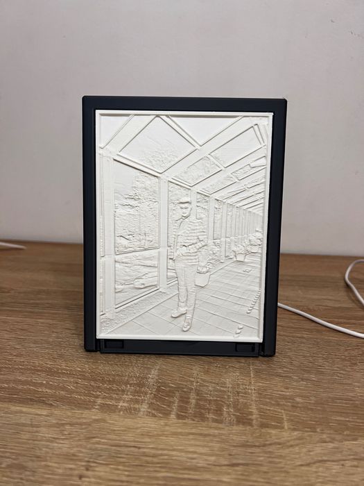Portret litofan personalizat 3D – Cadou unic, magic în lumină