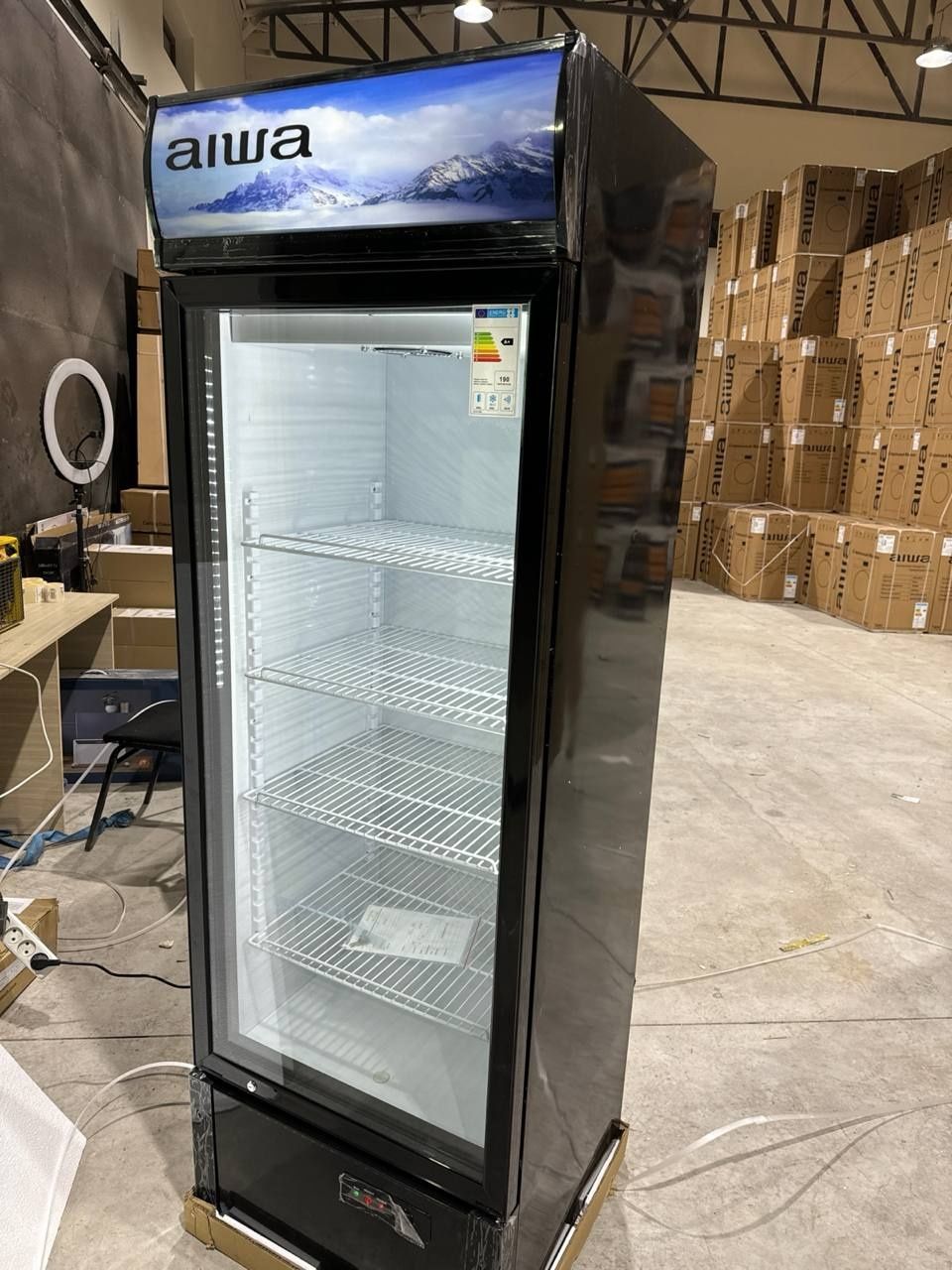 Витринные холодильники AIWA,оптовые цены,первые руки