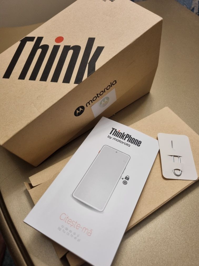 Vând Thinkphone by Lenovo/Motorola