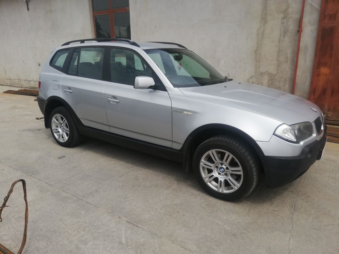 Ușa stanga dreapta  BMW X3 e83