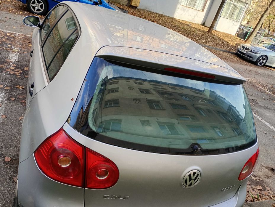 De vânzare golf 5 1,6 fsi