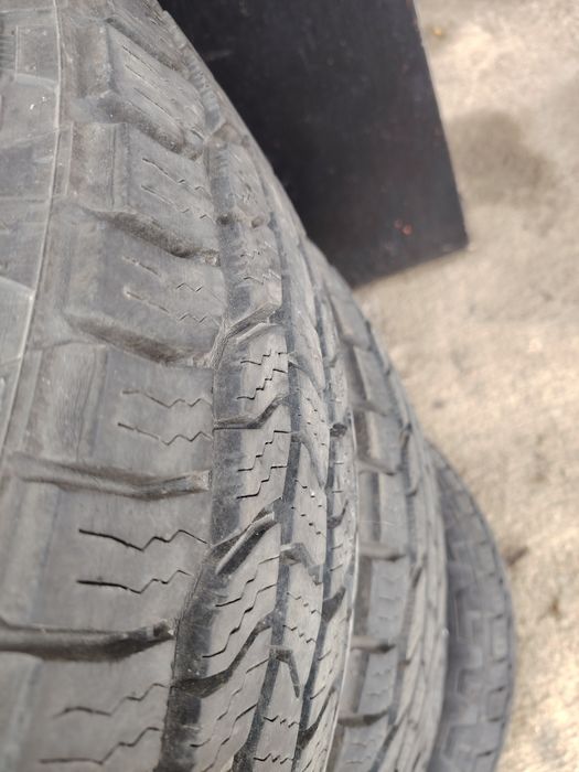 Гуми за джип 245/75/16