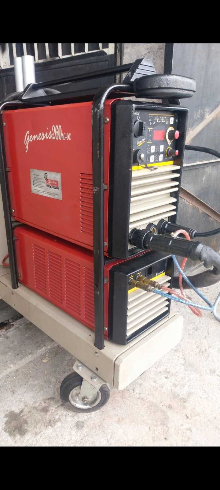 Аргонов апарат за заваряване  Selco Genesis 260 AC-DC
