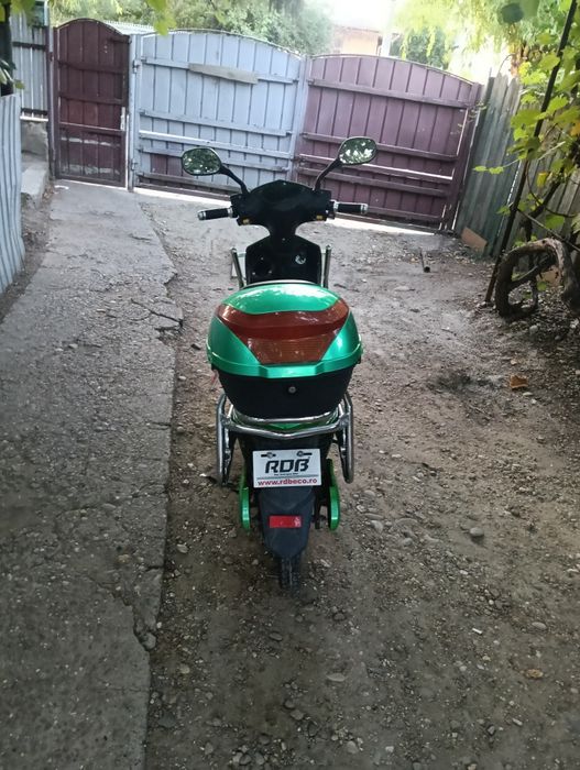 Scuter electric folosit
