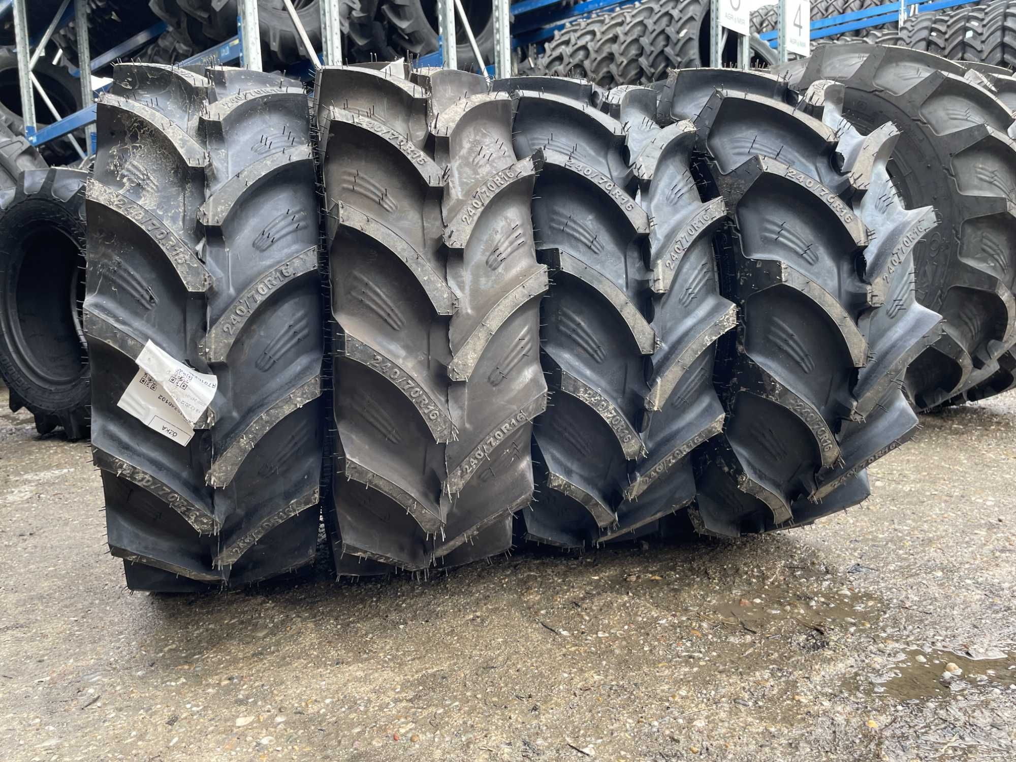 Anvelope pentru TRACTOR 240/70R16 Radiale de tractor fata