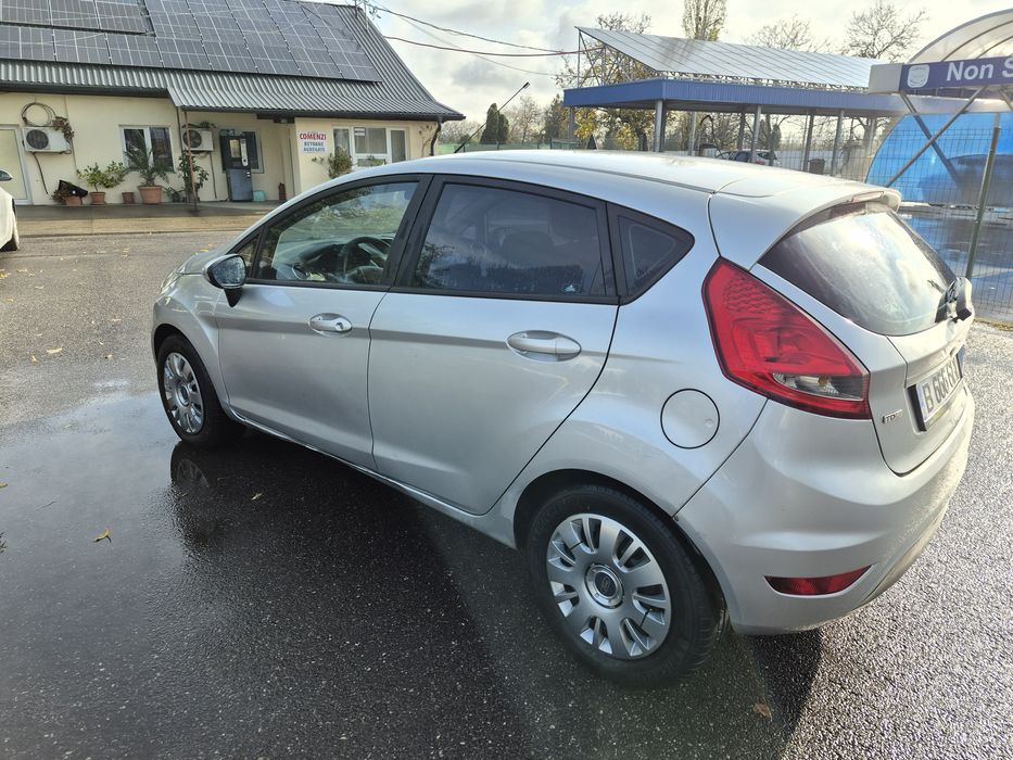 Urgent...Ford Fiesta 1.6 Diesel