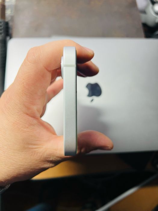 Iphone 16e white 128 gb Nou 100% Garantie