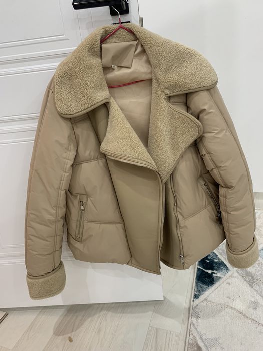 Продам зимнию куртку