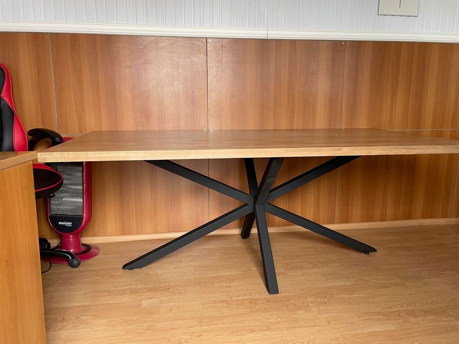 Masa de lemn stratificat pentru living