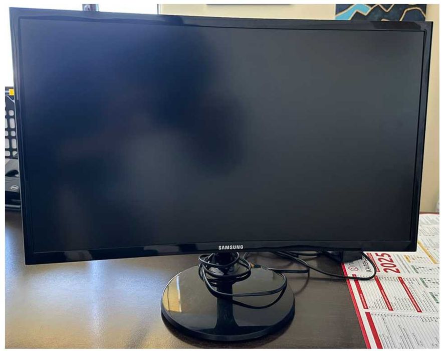 Монитор 23.5` SAMSUNG C24F390FHI