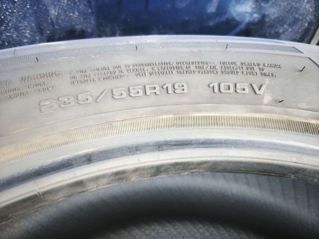 235-55-R19 good year