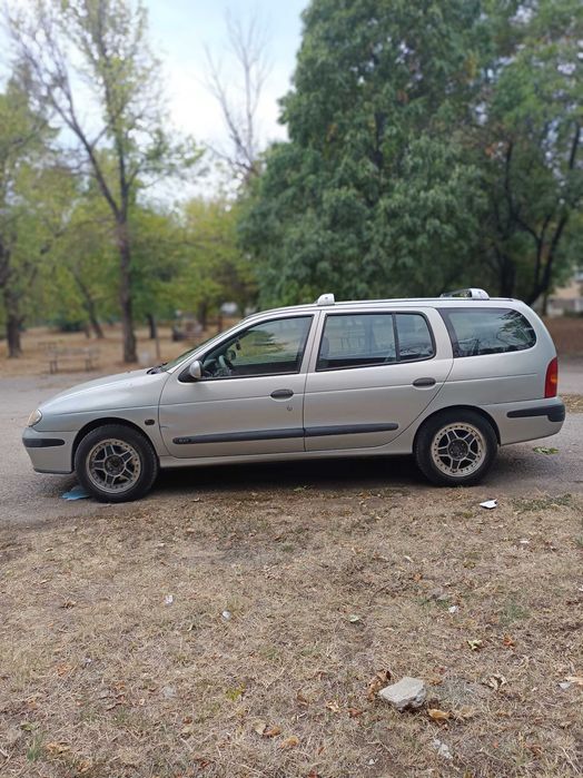 Renault Megan , много запазено комби!