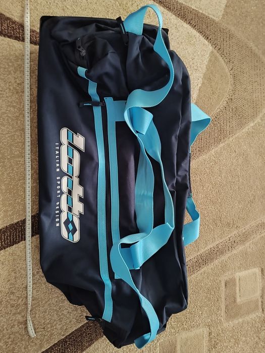 Geanta sport pe roti