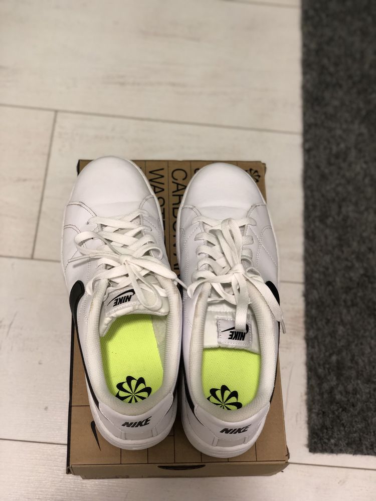 Nike court Royal 2 NN 40.5