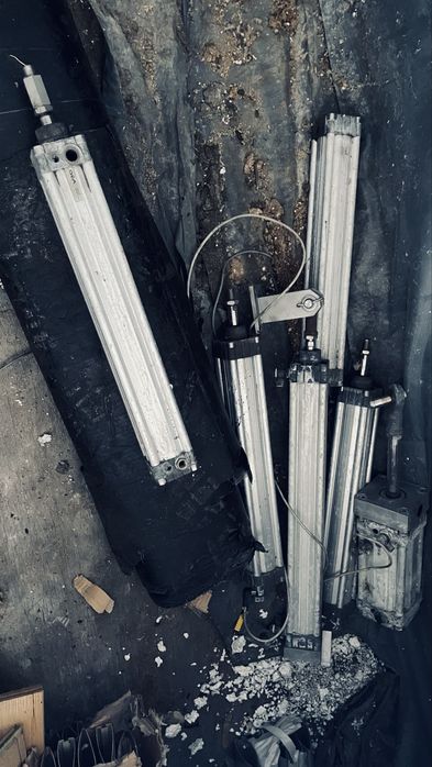 Цилиндры пневматические