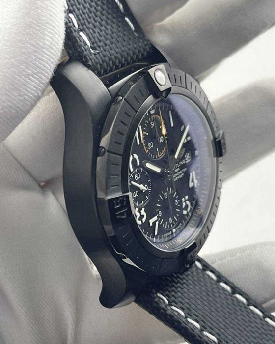 Breitling Avenger Chronograph 45 Night Mission V13317101B1X2