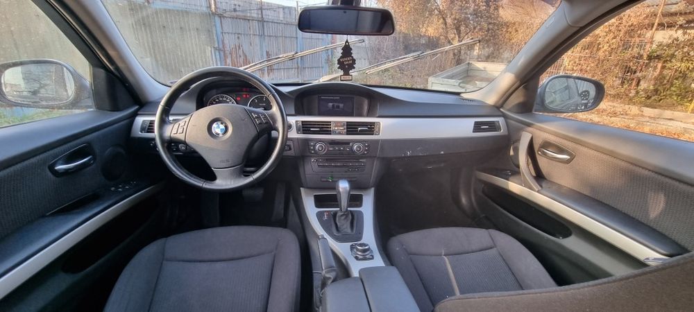 Dezmembrez bmw seria 3 e91 motor n47d20c euro 5 318 143cp automata