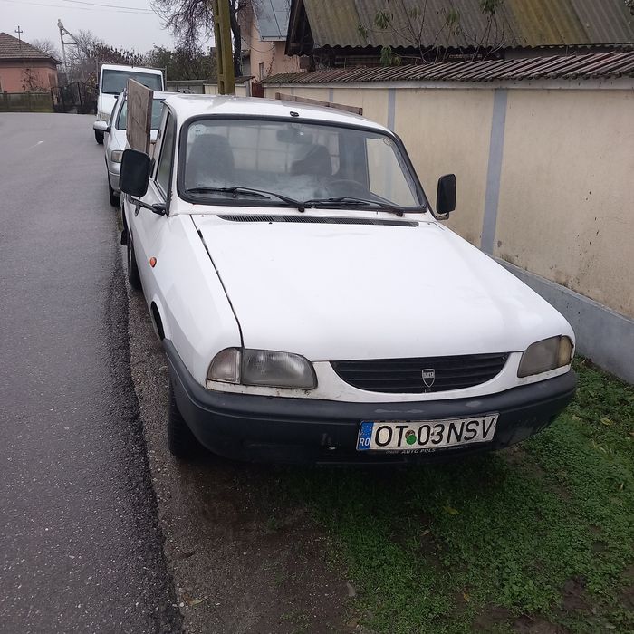 Vând Dacia papuc..