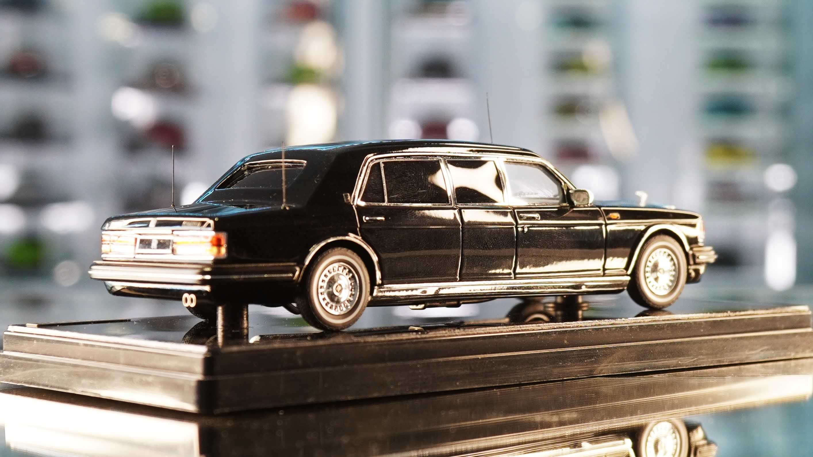 1991 Rolls-Royce Silver Spur II long limousine - True Scale 1/43