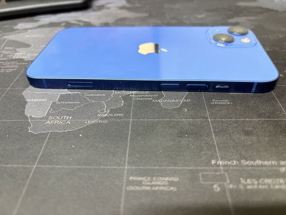 iPhone 13 Albastru 128GB