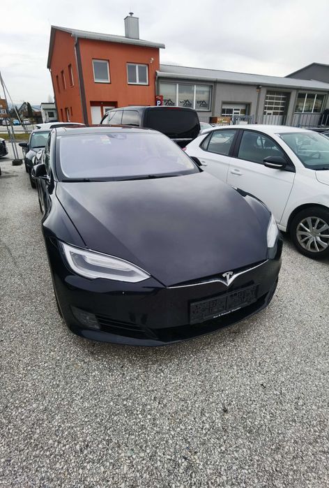 Tesla model S 2018