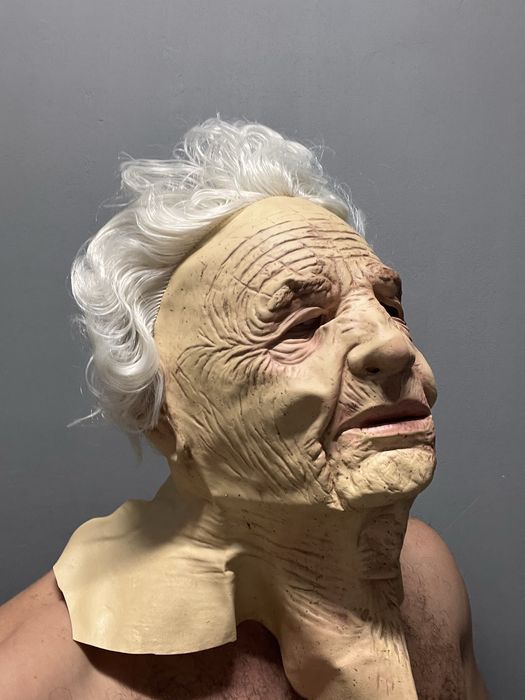 Masca premium batrana