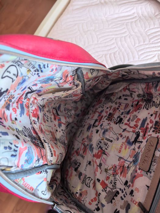 Раница от серията на ANEKKE