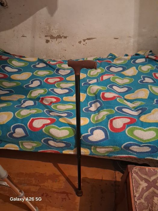 Продам трость б/у