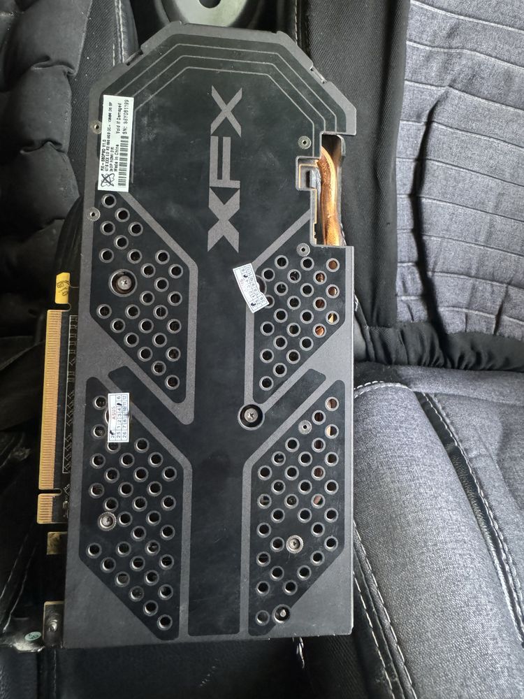 Rx 580 8gb 256bit ddr5 XFX bodel 8 pin