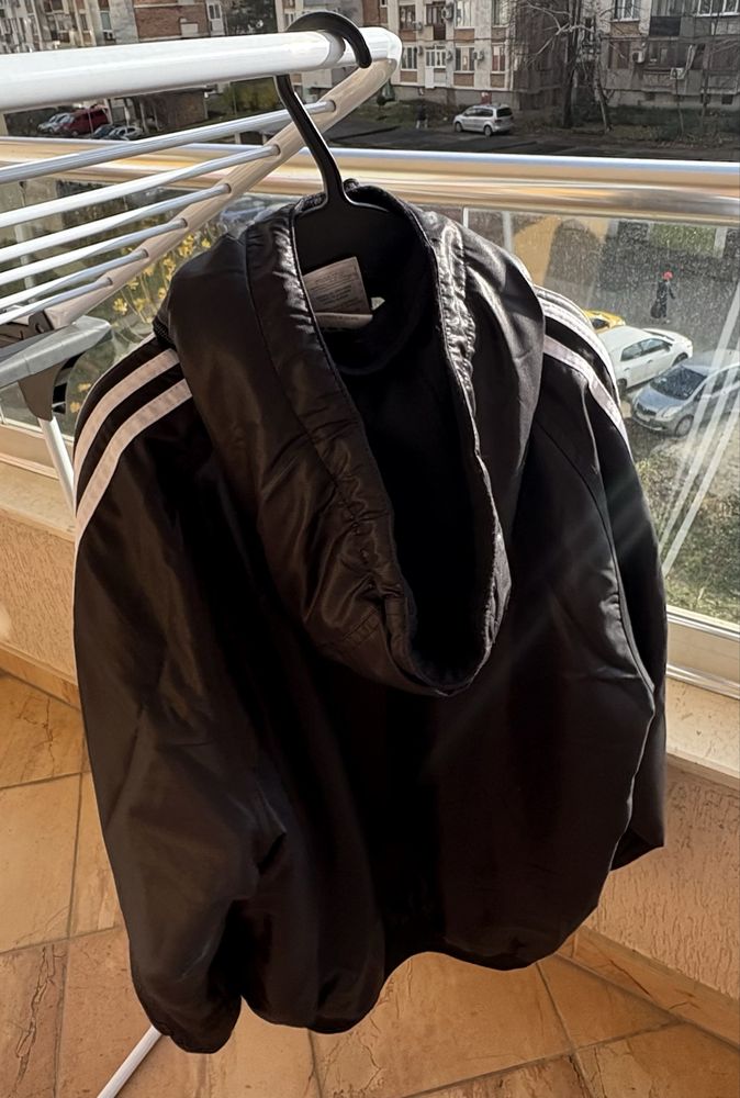 Мъжко яке adidas (S)