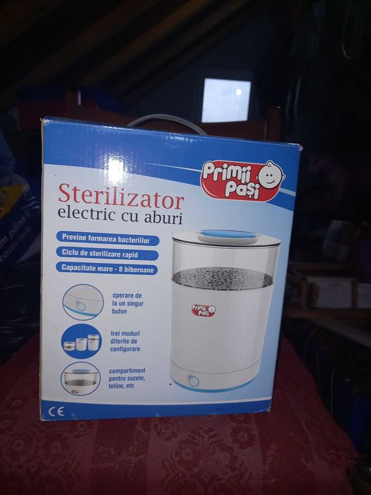 Sterilizator, 8 biberoane.