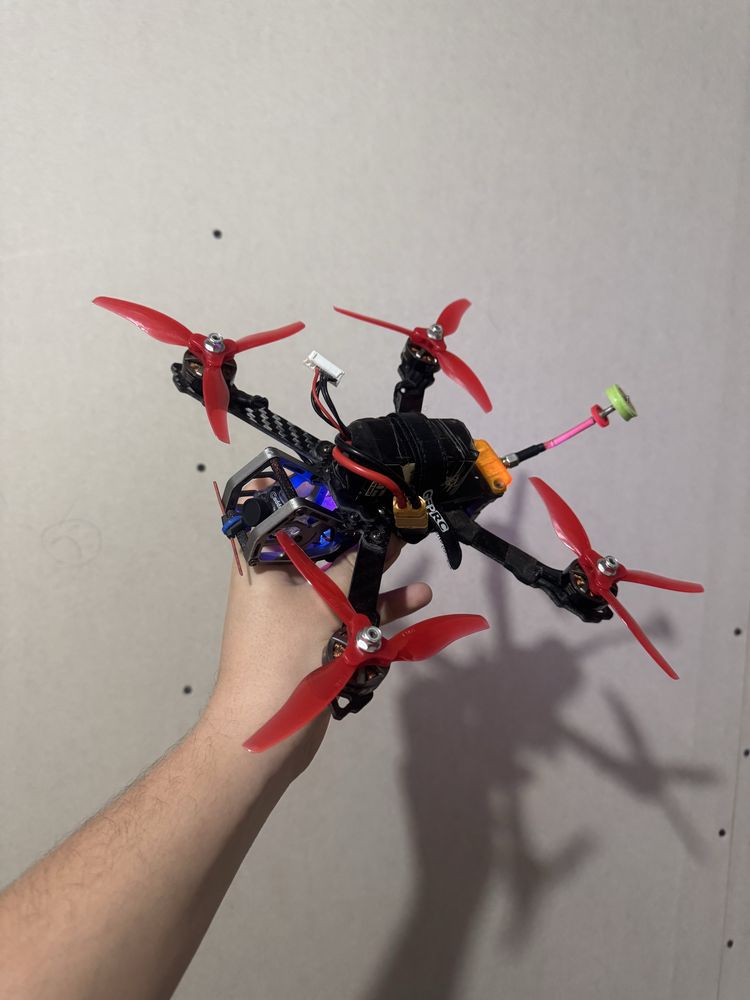 Дрон fpv 4s на аналоге gepRC GEP-kx5