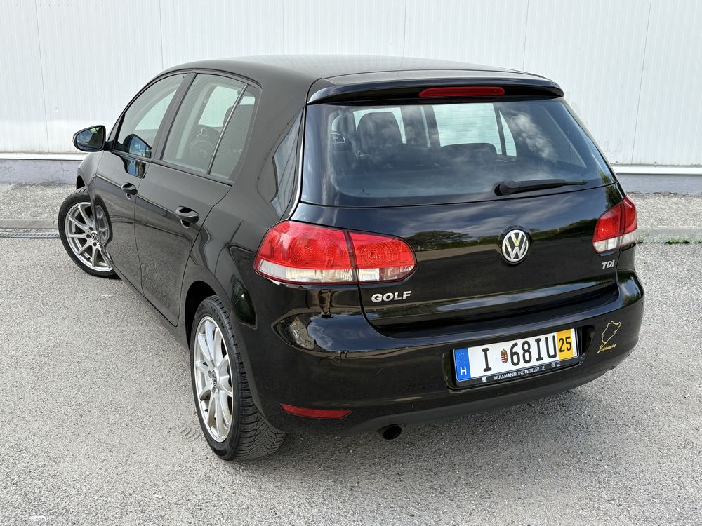 Volkswagen Golf VI