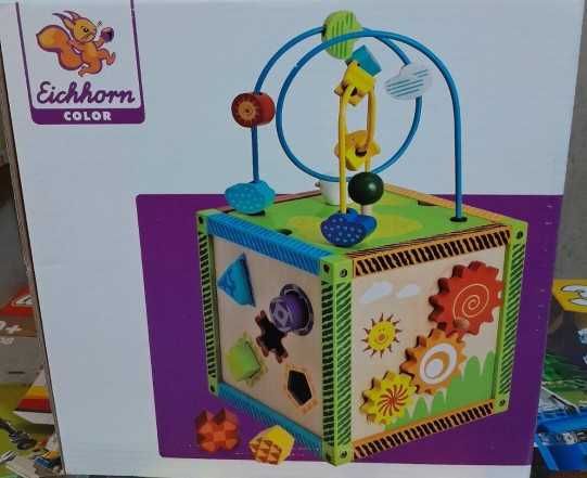 Чисто нов дървен куб Eichhorn