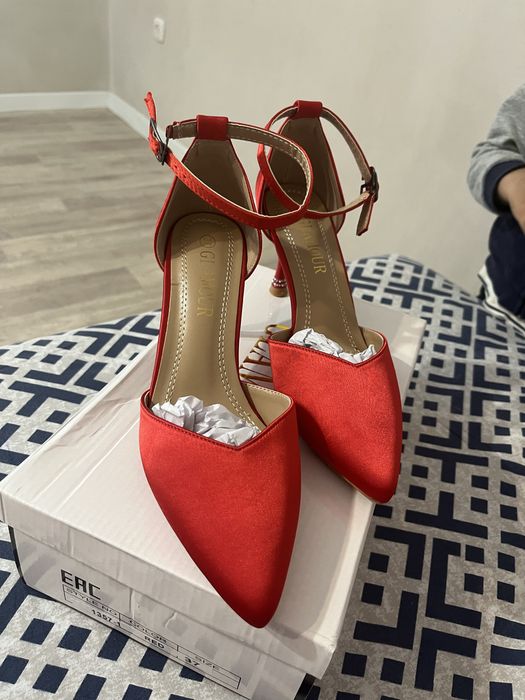 Продам туфли! новый ,