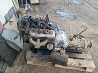 Motor de tractor U445, complect, cutie viteză si reductor