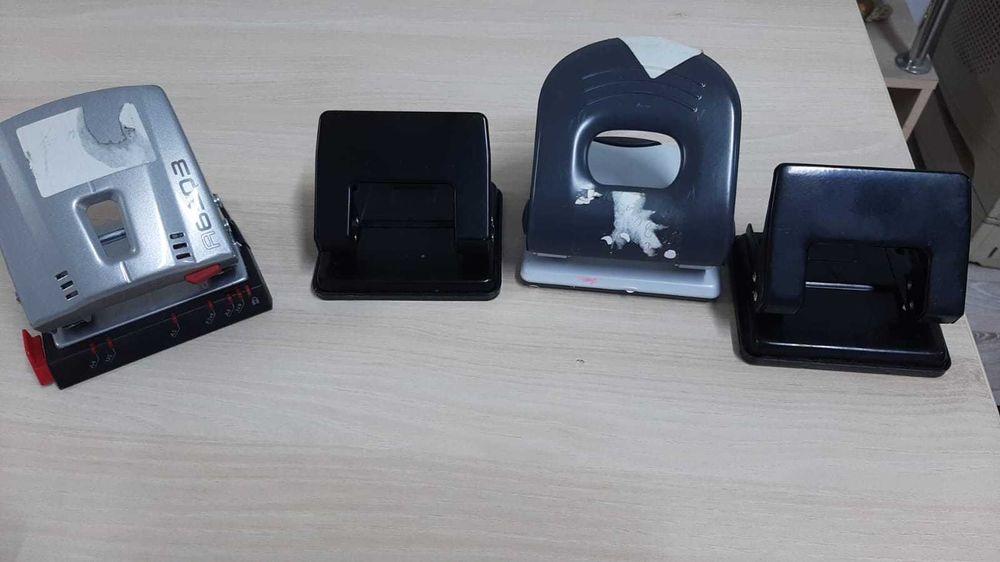 Продам  Дырокол, Стол офисный  без тумбочки  и  шкафчик 120*40