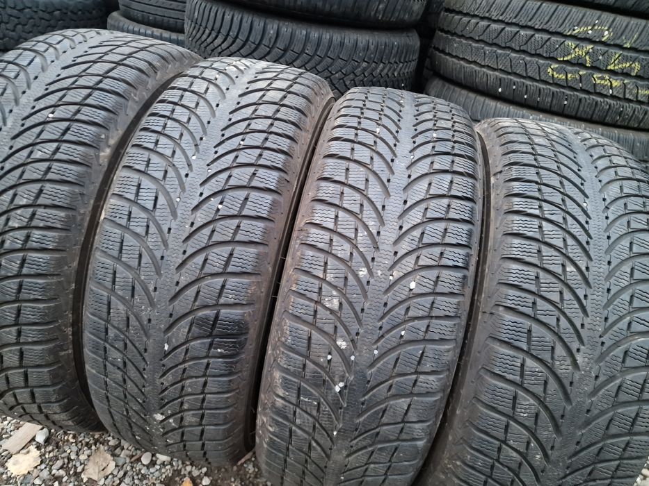 Anvelope 215/70R16 marca Michelin, DOT 2021, 6 mm