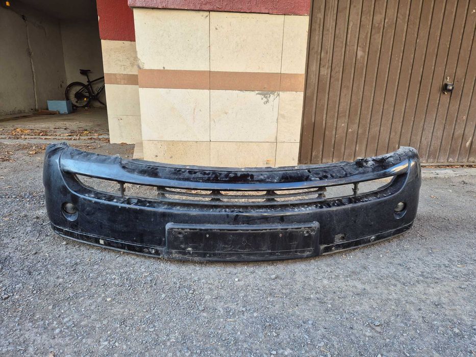 Подарявам предна броня от BMW Е46 330xi