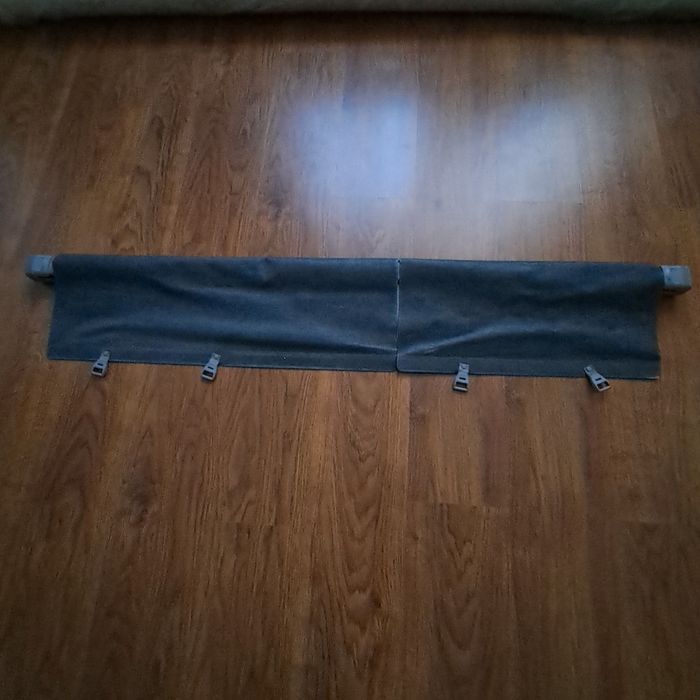 Шторка на тойота