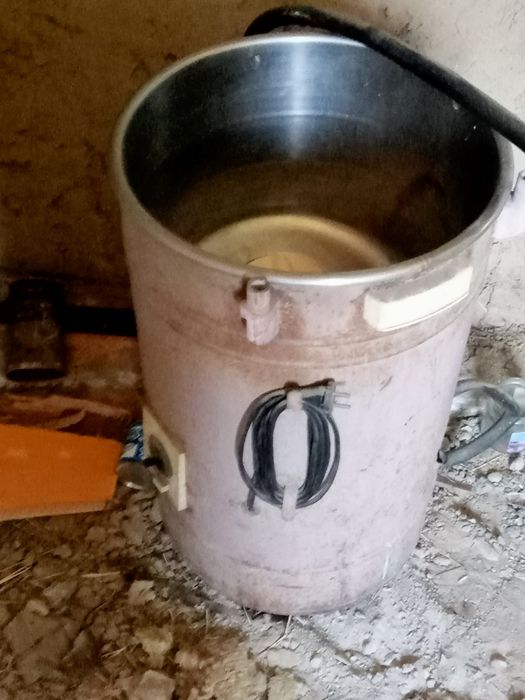 Продам стиральную машину